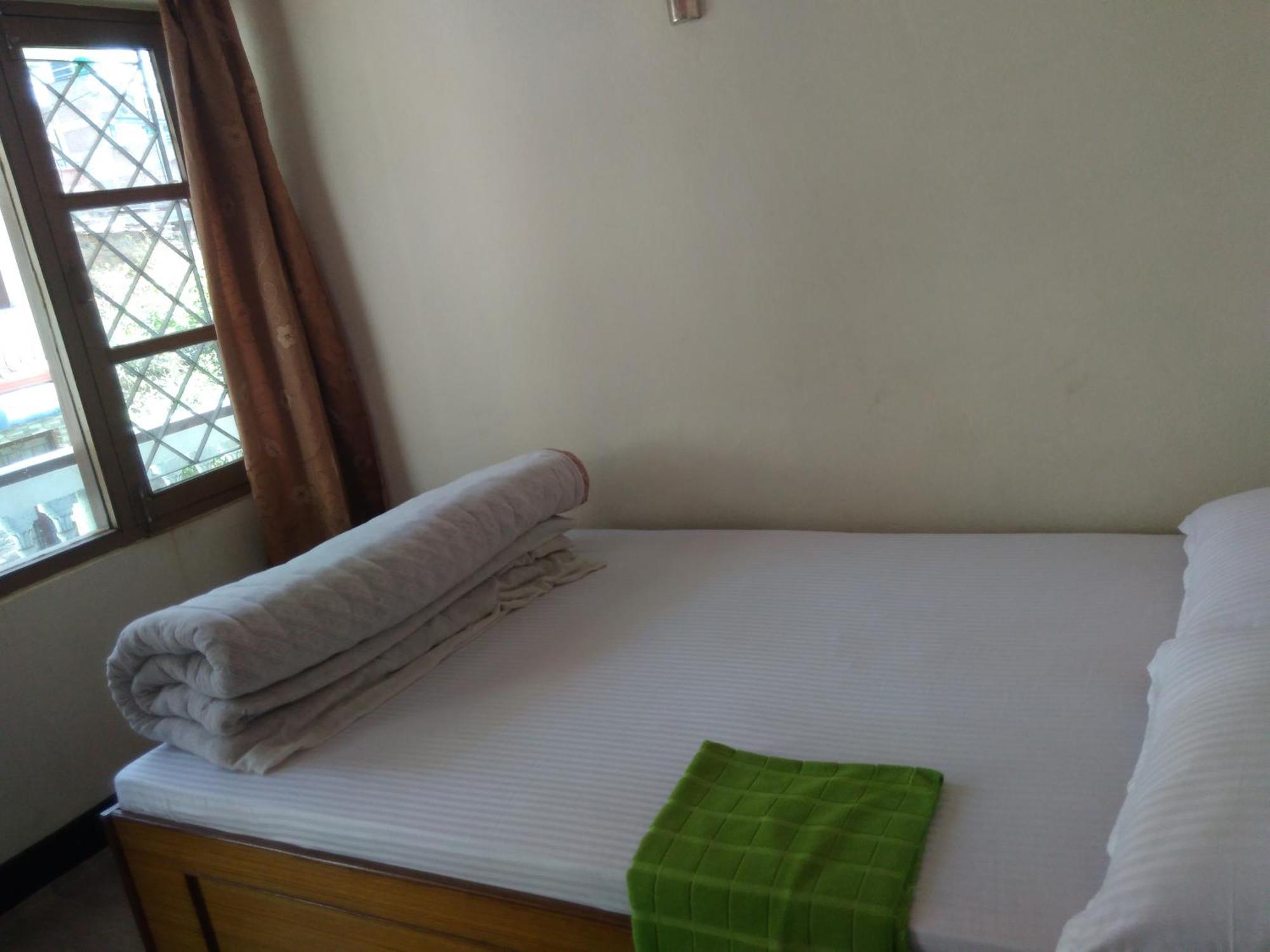 Big Bell Guest House Bhaktapur Luaran gambar